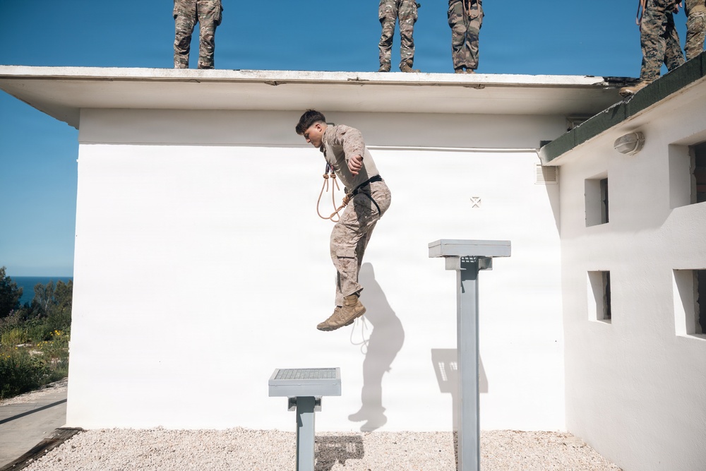 Recon Marines show capabilities, resilience on amphibious obstacle courses in France