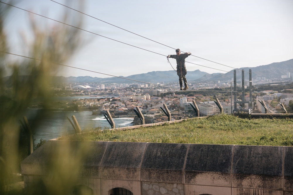 Recon Marines show capabilities, resilience on amphibious obstacle courses in France