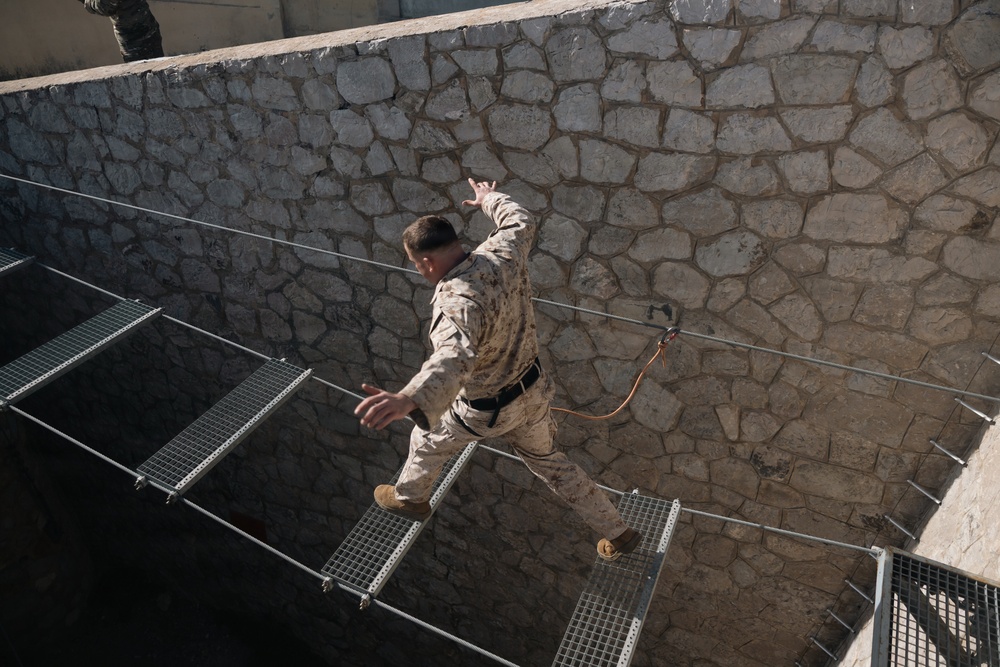 Recon Marines show capabilities, resilience on amphibious obstacle courses in France
