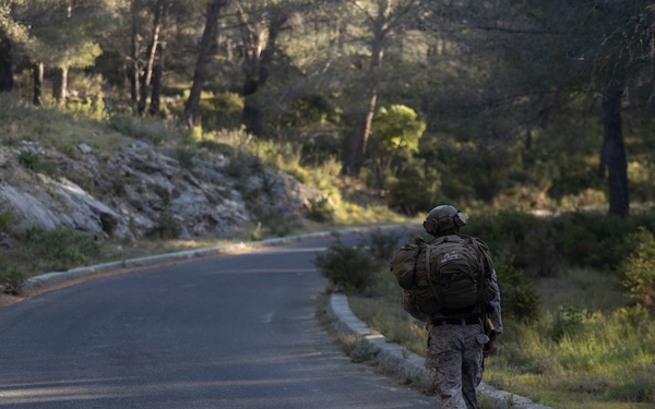 Recon Marines show grit, endurance during loaded march in France