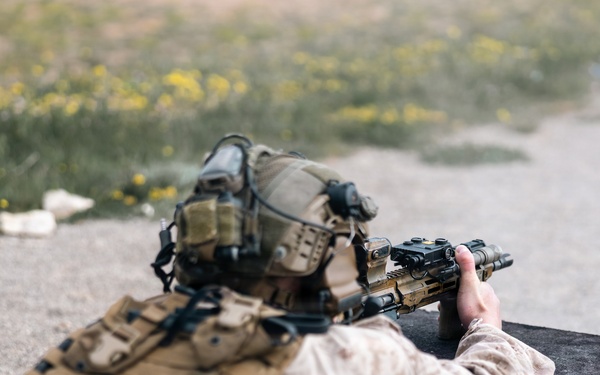 Recon Marines demonstrate lethality during shooting challenge in France