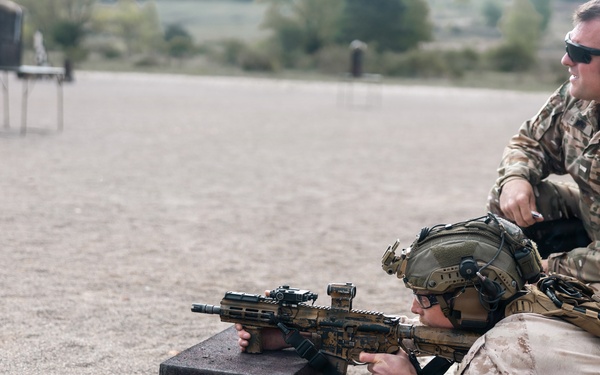 Recon Marines demonstrate lethality during shooting challenge in France