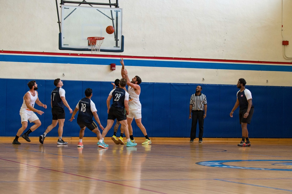 Spanish Armada and U.S. Armed Forces compete in Unity Games
