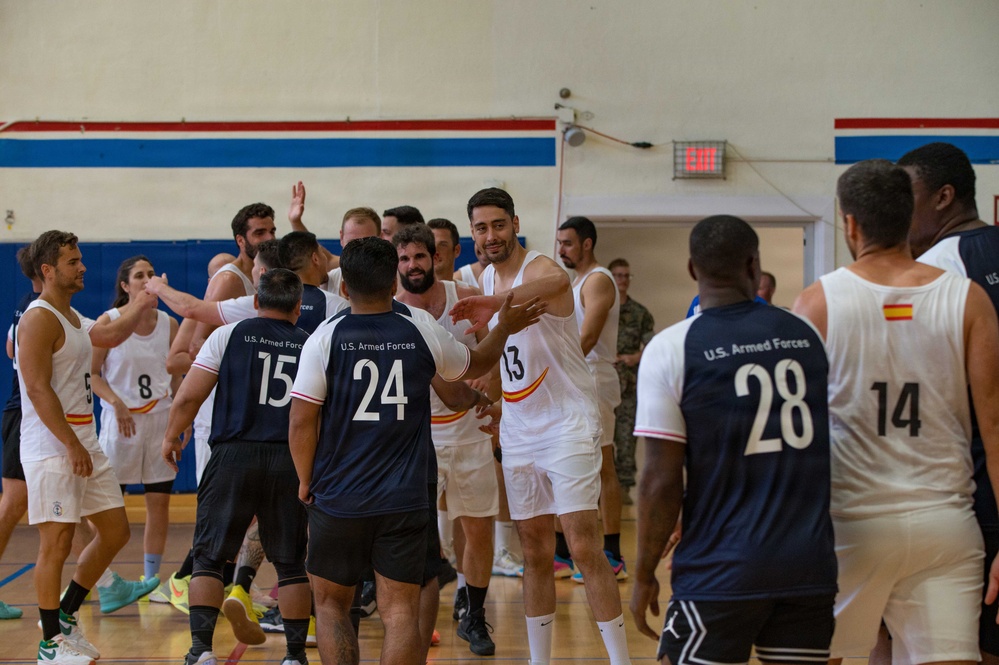 Spanish Armada and U.S. Armed Forces compete in Unity Games