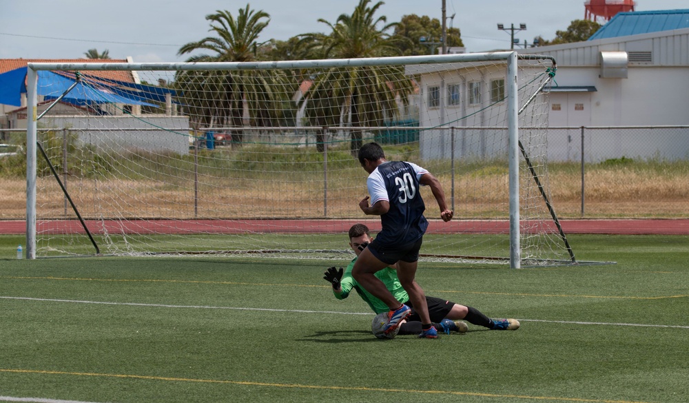 Spanish Armada and U.S. Armed Forces compete in Unity Games