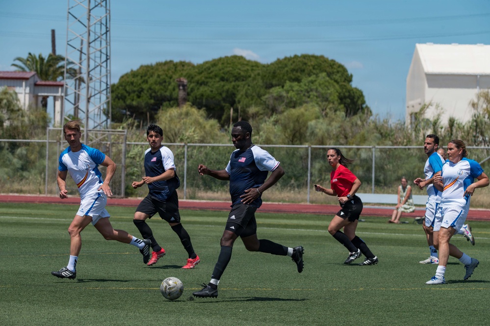 Spanish Armada and U.S. Armed Forces compete in Unity Games