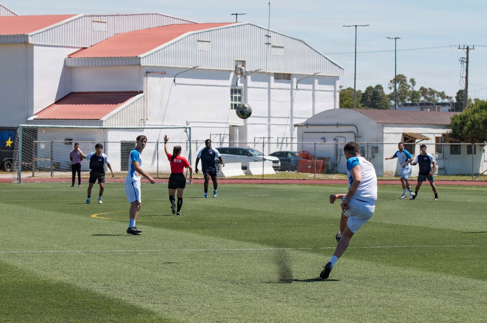 Spanish Armada and U.S. Armed Forces compete in Unity Games