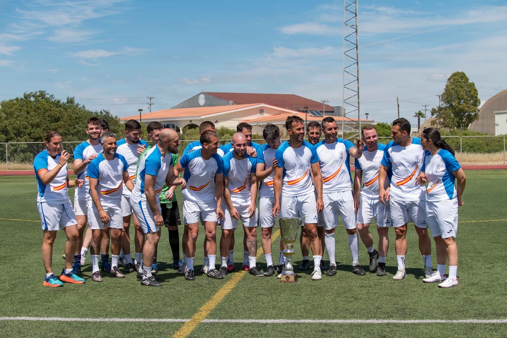 Spanish Armada and U.S. Armed Forces compete in Unity Games