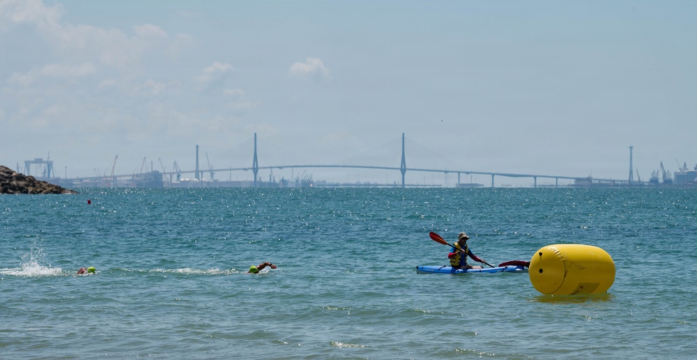 Spanish Armada and U.S. Armed Forces compete in Unity Games