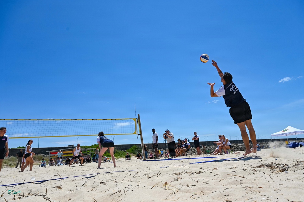 Spanish Armada and U.S. Armed Forces compete in Unity Games