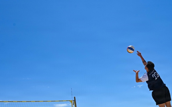 Spanish Armada and U.S. Armed Forces compete in Unity Games