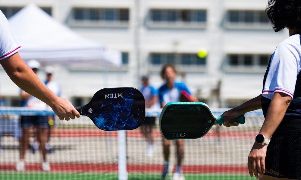 Spanish Armada and U.S. Armed Forces compete in Unity Games