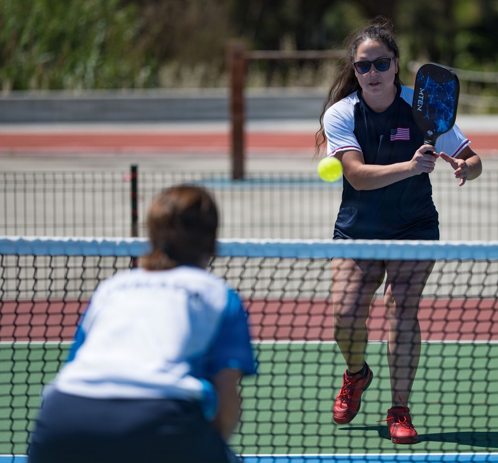 Spanish Armada and U.S. Armed Forces compete in Unity Games