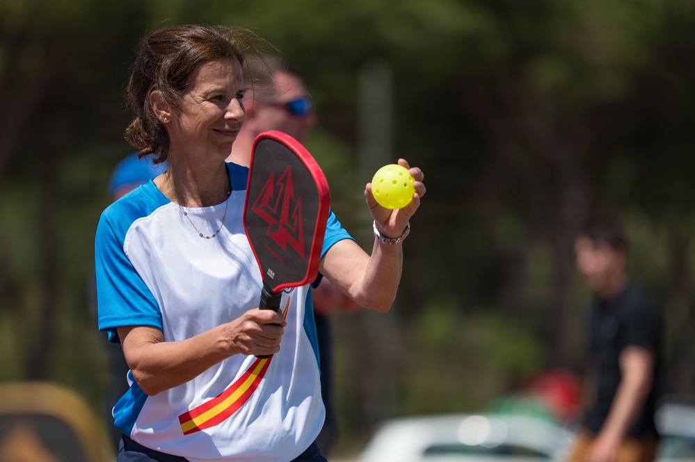 Spanish Armada and U.S. Armed Forces compete in Unity Games