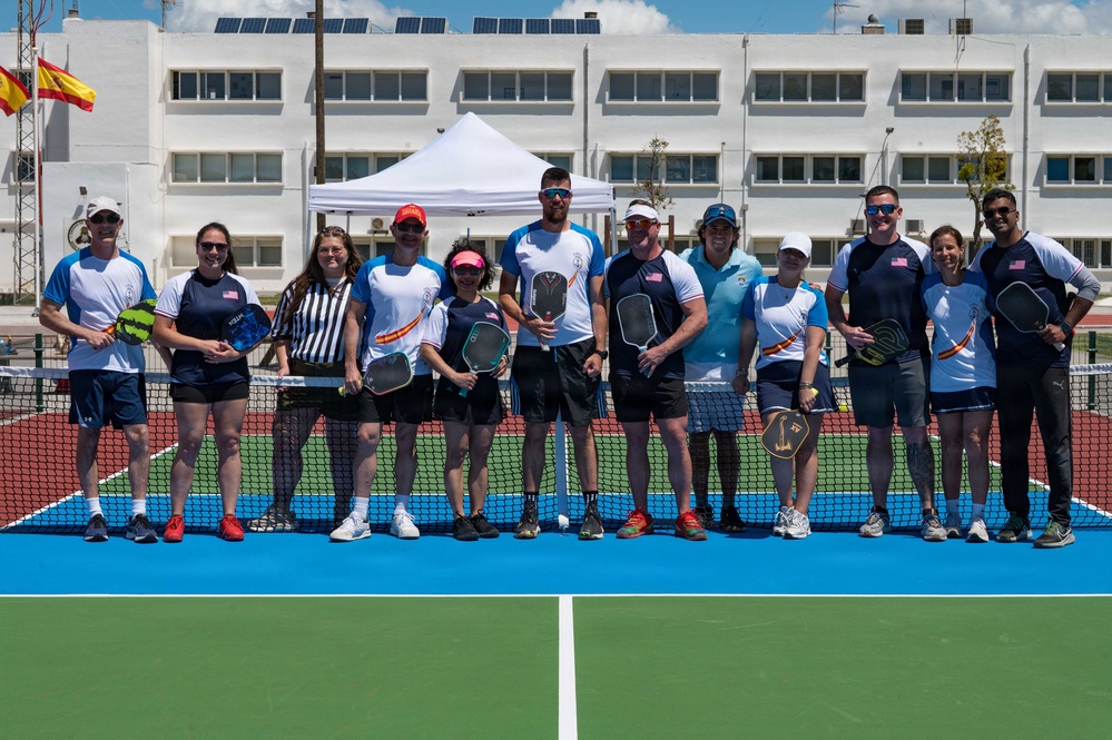 Spanish Armada and U.S. Armed Forces compete in Unity Games