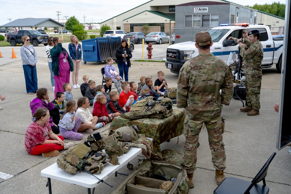 181st hosts Riley Elementary School field trip