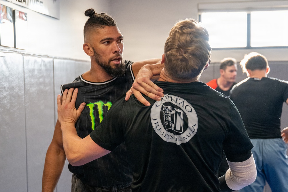 UFC fighter Johnny Walker visits Hurlburt Field