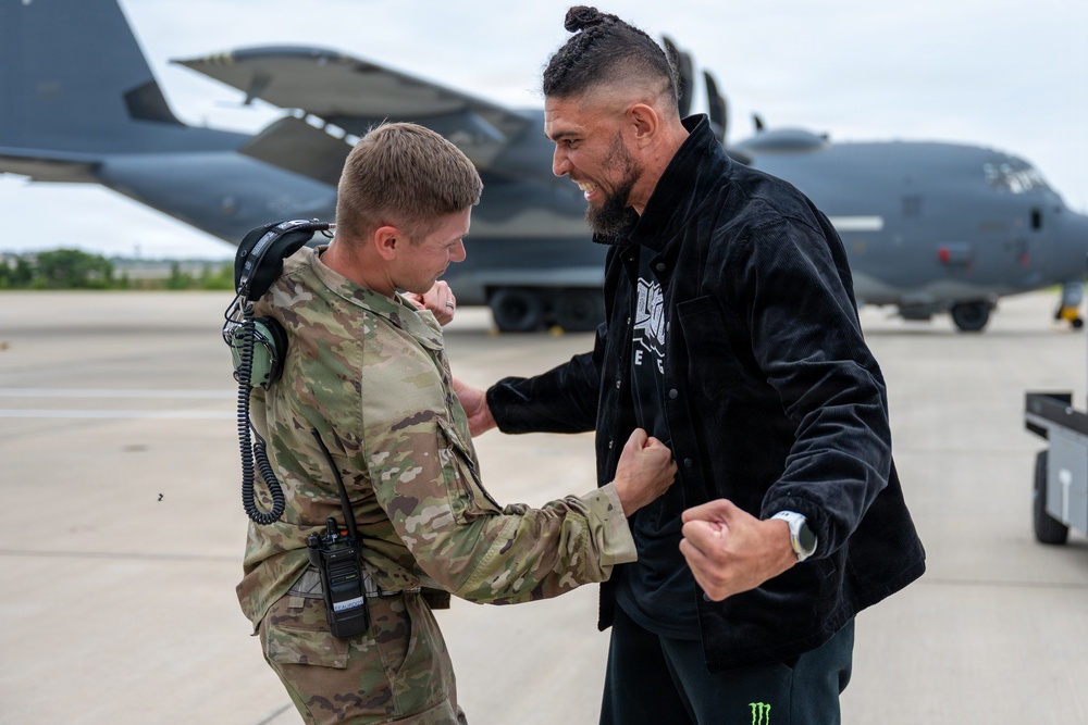 UFC fighter Johnny Walker visits Hurlburt Field