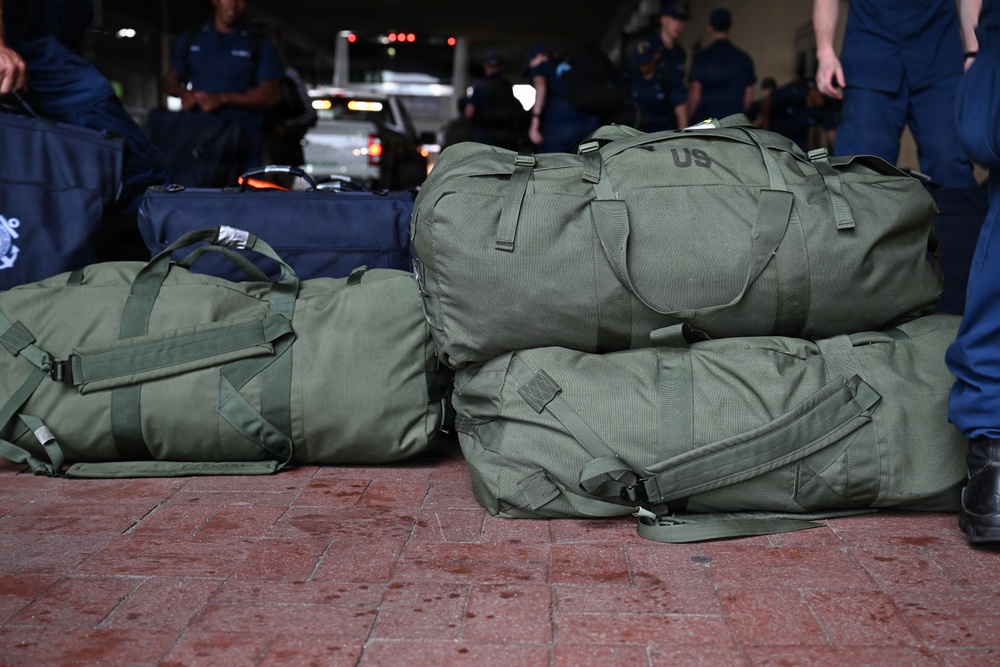 Coast Guard cadets arrive in Savannah