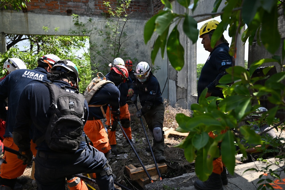 Urban Search and Rescue El Salvador hosts HA/DR culminating exercise