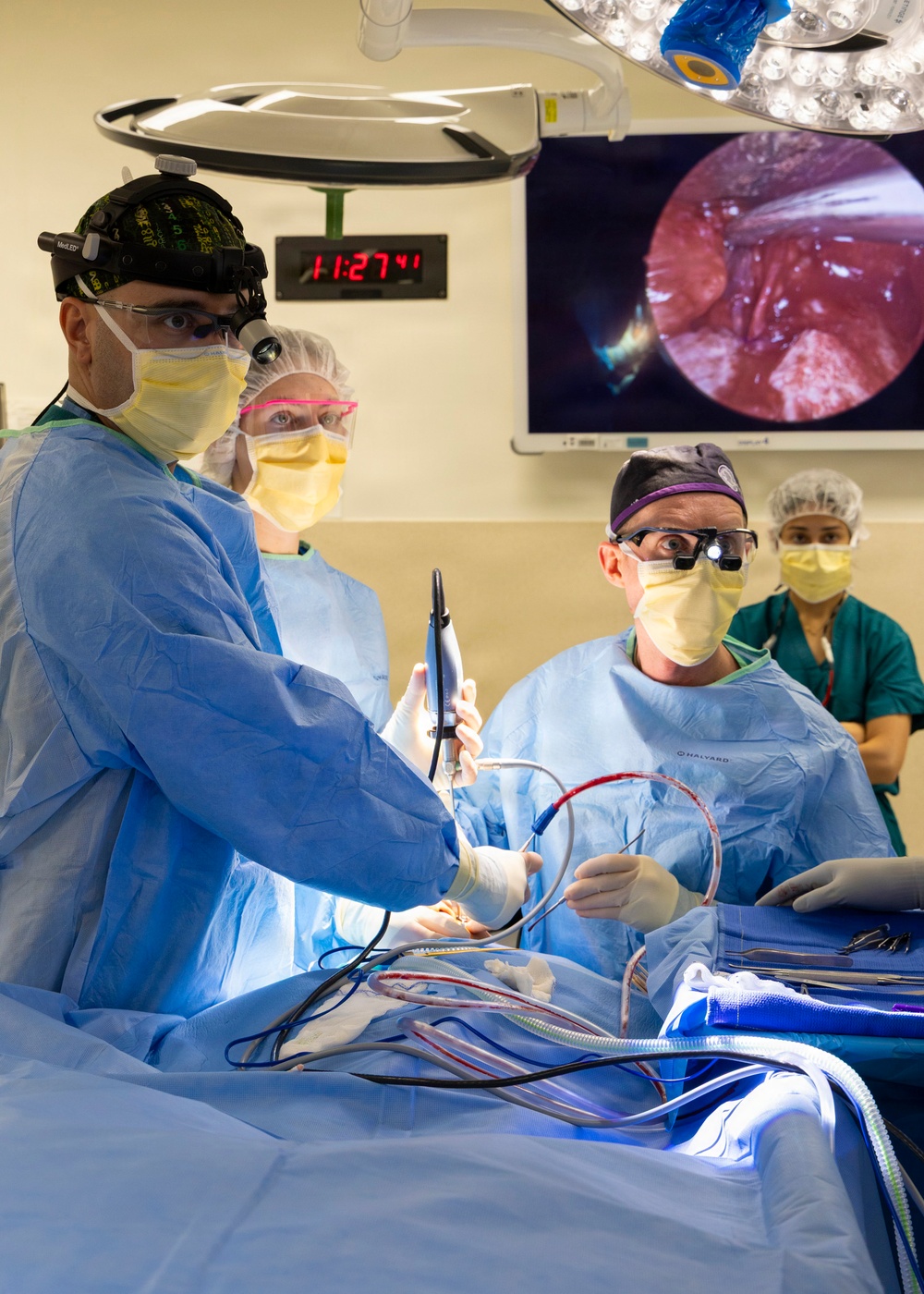 Multidisciplinary team at Walter Reed rescues service member’s vision