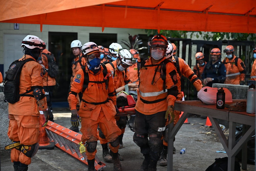 Urban Search and Rescue El Salvador hosts HA/DR culminating exercise