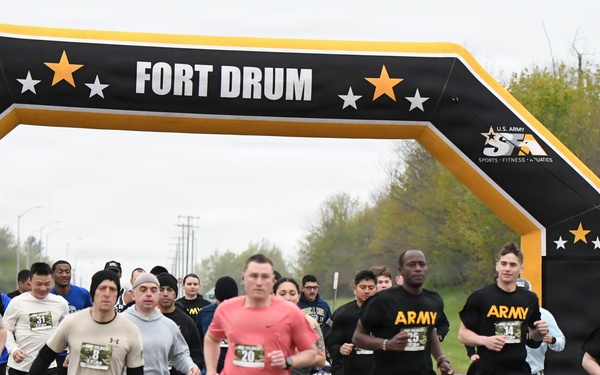 Fort Drum Soldiers run qualifier race to join Army Ten-Miler Team