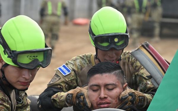 Salvadoran soldiers host HA/DR exercise