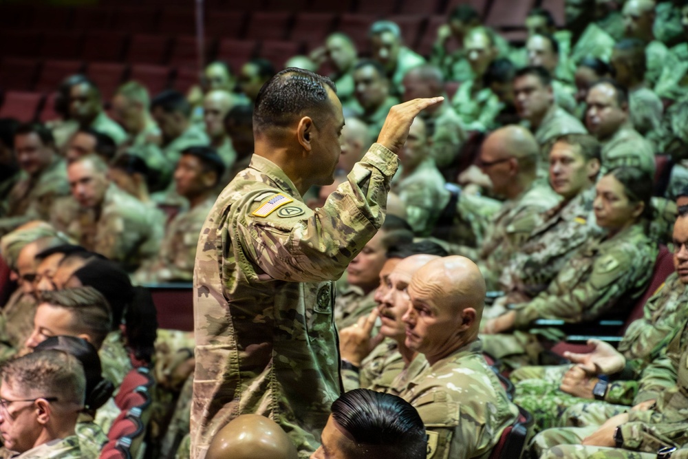 AMC Senior Enlisted Leader Guides Class 76 at the Sergeants Major Course