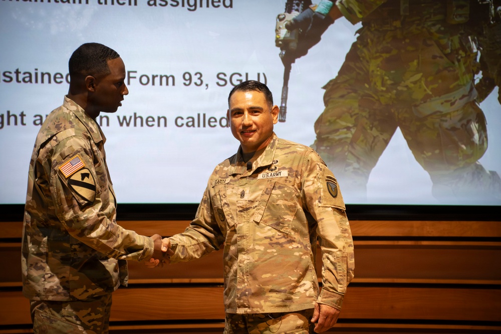 AMC Senior Enlisted Leader Guides Class 76 at the Sergeants Major Course