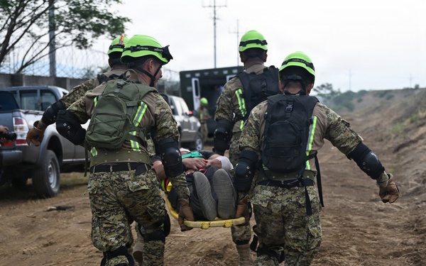 Salvadoran soldiers host HA/DR exercise