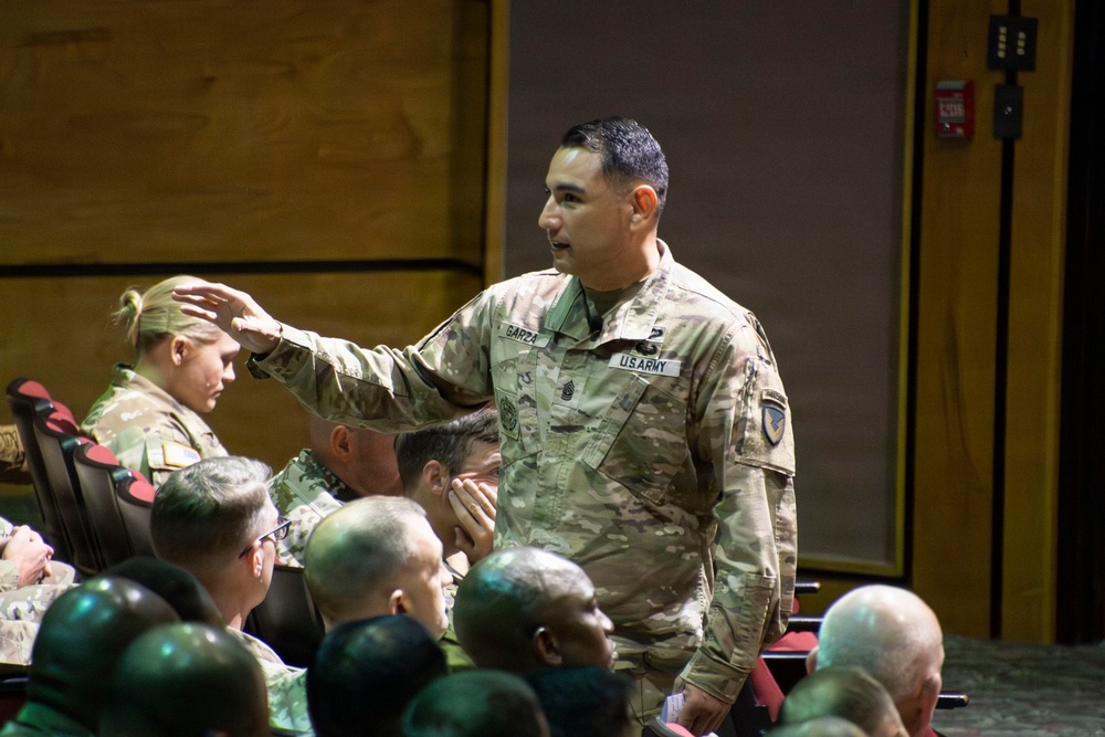 AMC Senior Enlisted Leader Guides Class 76 at the Sergeants Major Course