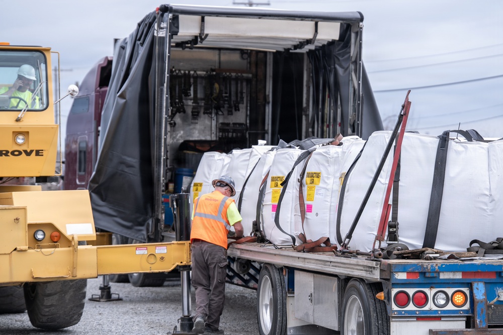 Safely Moving FUSRAP Material by Rail