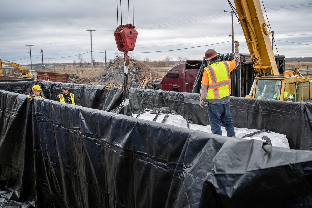 Safely Moving FUSRAP Material by Rail