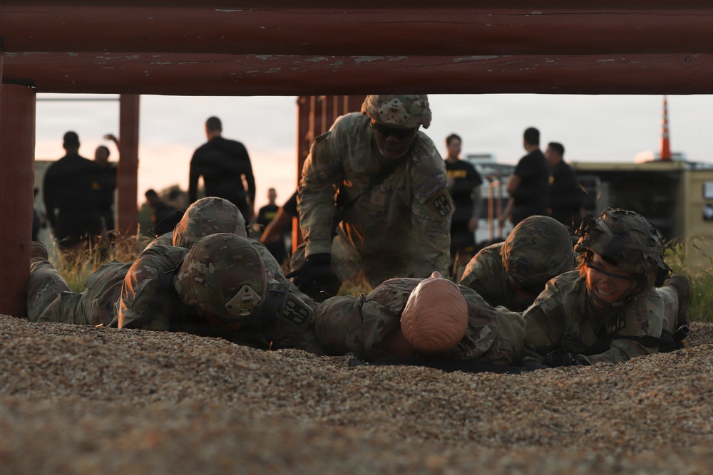1st Medical Brigade Best Squad competition, Obstacle Course