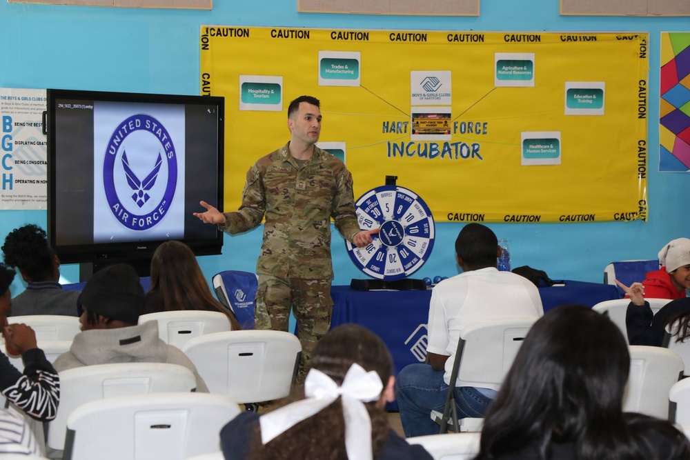 Reserve leaders prepare future military officers, strengthen community ties