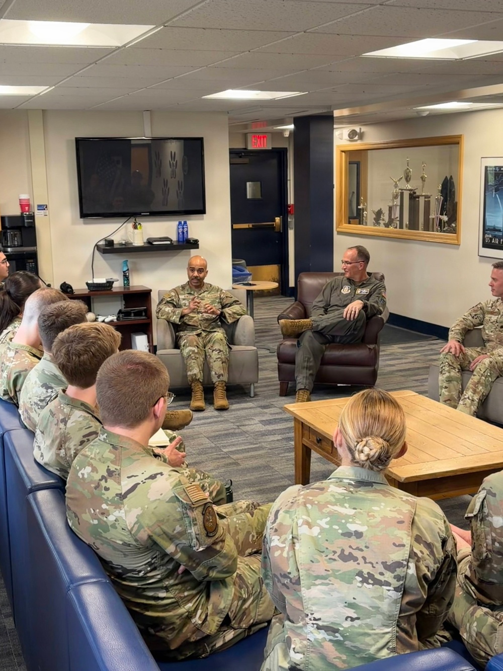 Reserve leaders prepare future military officers, strengthen community ties