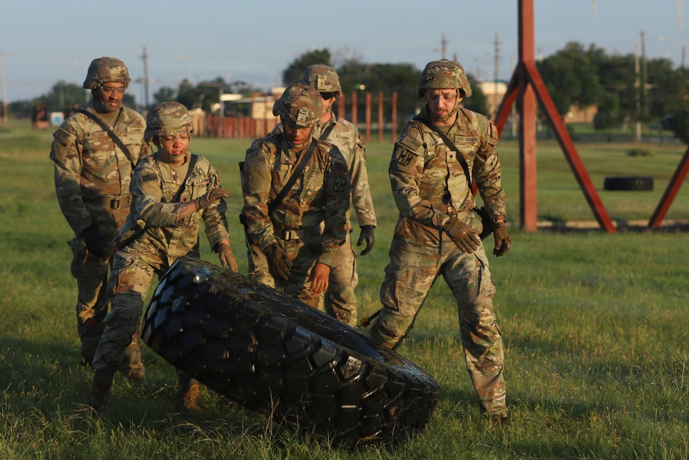 1st Medical Brigade Best Squad competition, Obstacle Course