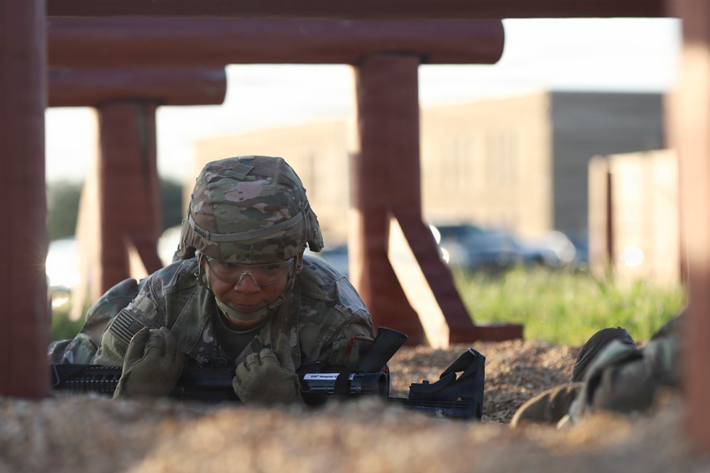 1st Medical Brigade Best Squad competition, Obstacle Course