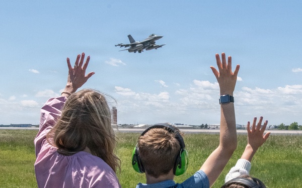 Lt. Col. Michael Coloney Touches Down for the Final Time