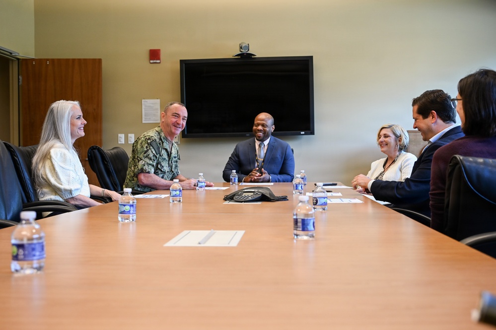 MCPON John Perryman and Navy OAL visit Armed Forces Retirement Home in Washington, D.C.