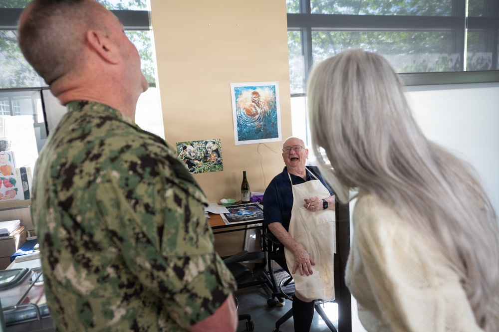 MCPON John Perryman and Navy OAL visit Armed Forces Retirement Home in Washington, D.C.
