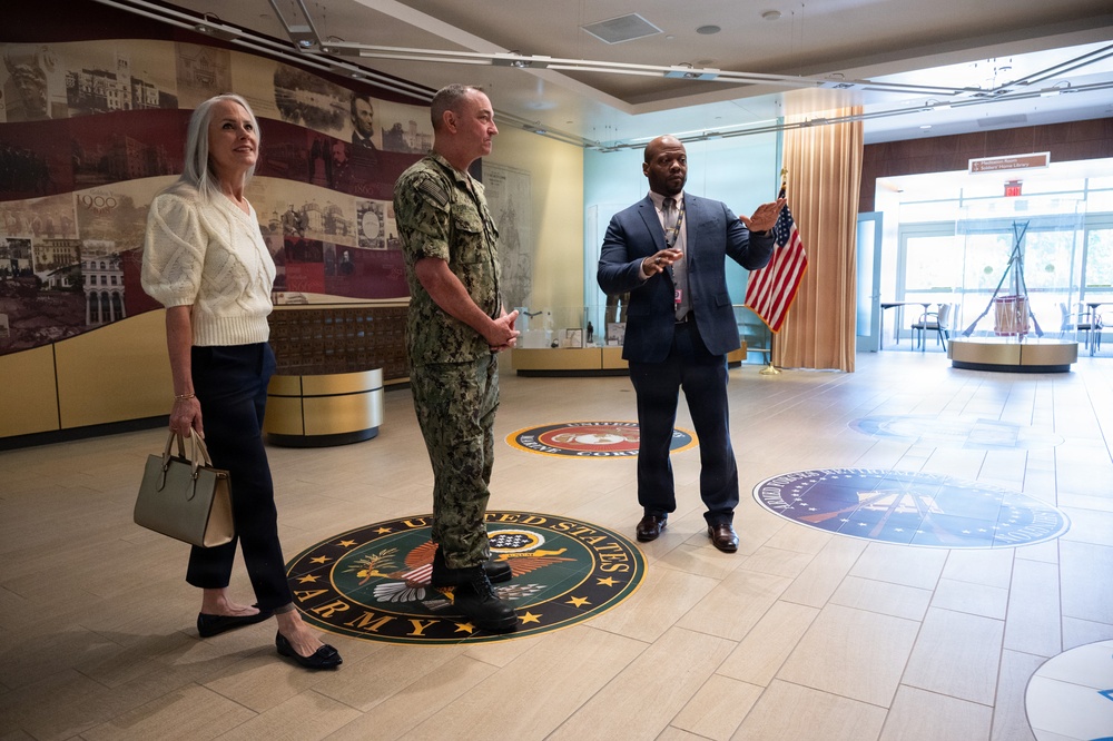 MCPON John Perryman and Navy OAL visit Armed Forces Retirement Home in Washington, D.C.