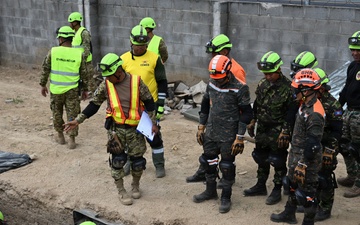 Salvadoran soldiers host HA/DR exercise