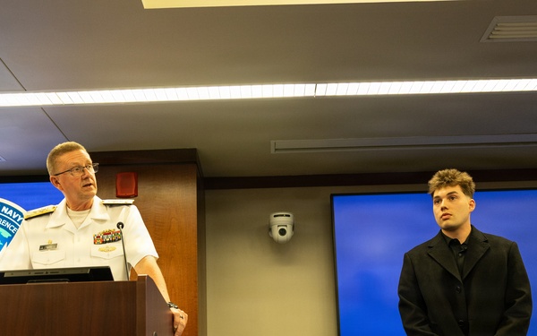Director of Portfolio Acquisition Executive Strategic Systems Programs Recognizes Six Individuals for Outstanding Contribution to Strategic Deterrence Mission