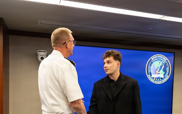 Director of Portfolio Acquisition Executive Strategic Systems Programs Recognizes Six Individuals for Outstanding Contribution to Strategic Deterrence Mission