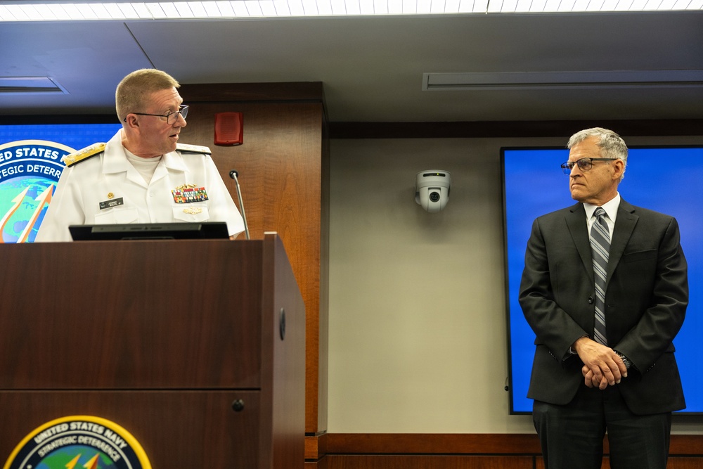 Director of Portfolio Acquisition Executive Strategic Systems Programs Recognizes Six Individuals for Outstanding Contribution to Strategic Deterrence Mission