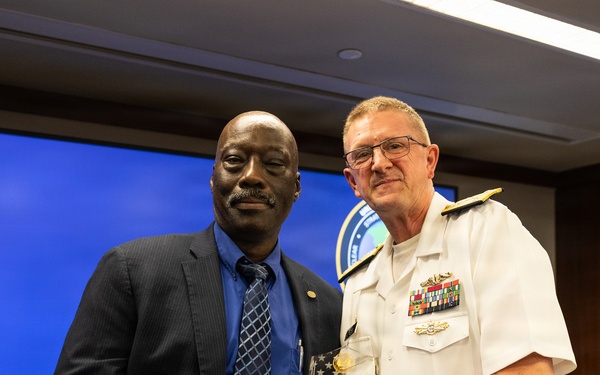 Director of Portfolio Acquisition Executive Strategic Systems Programs Recognizes Six Individuals for Outstanding Contribution to Strategic Deterrence Mission