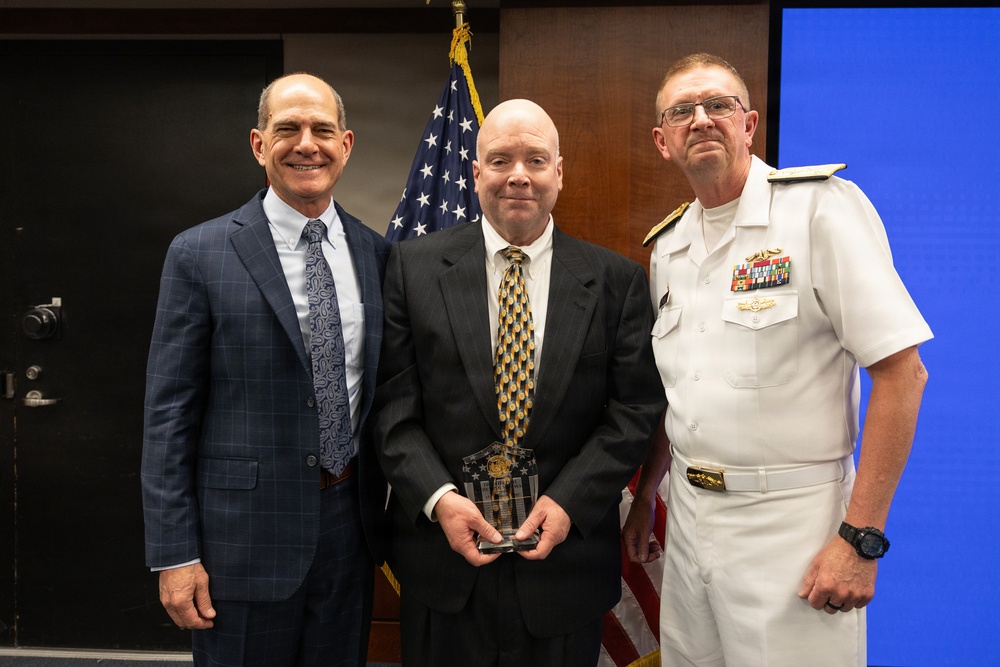 Director of Portfolio Acquisition Executive Strategic Systems Programs Recognizes Six Individuals for Outstanding Contribution to Strategic Deterrence Mission