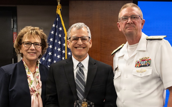 Director of Portfolio Acquisition Executive Strategic Systems Programs Recognizes Six Individuals for Outstanding Contribution to Strategic Deterrence Mission